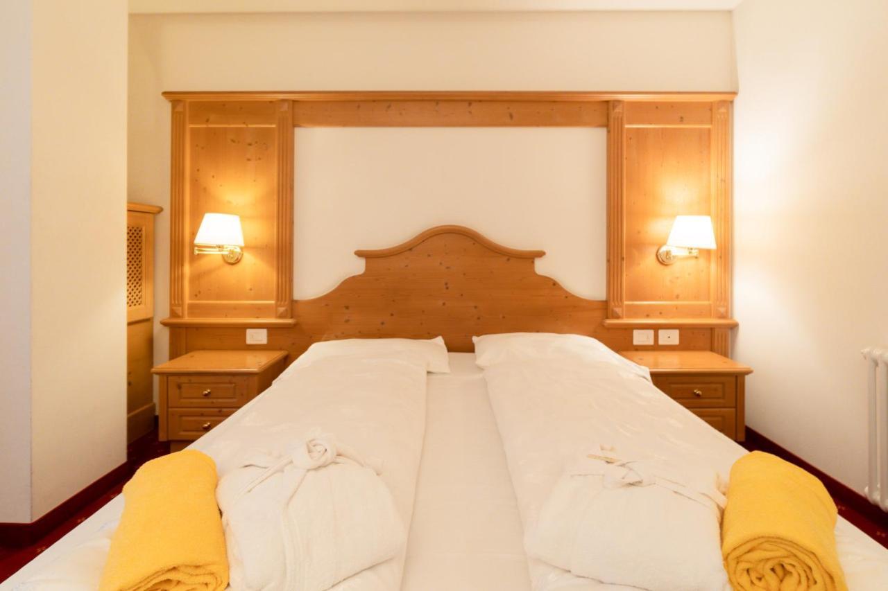 Hotel Fanes Suite&Spa Moena Buitenkant foto