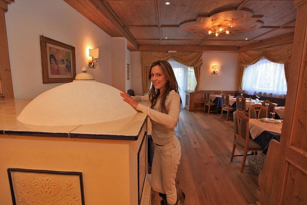 Hotel Fanes Suite&Spa Moena Buitenkant foto
