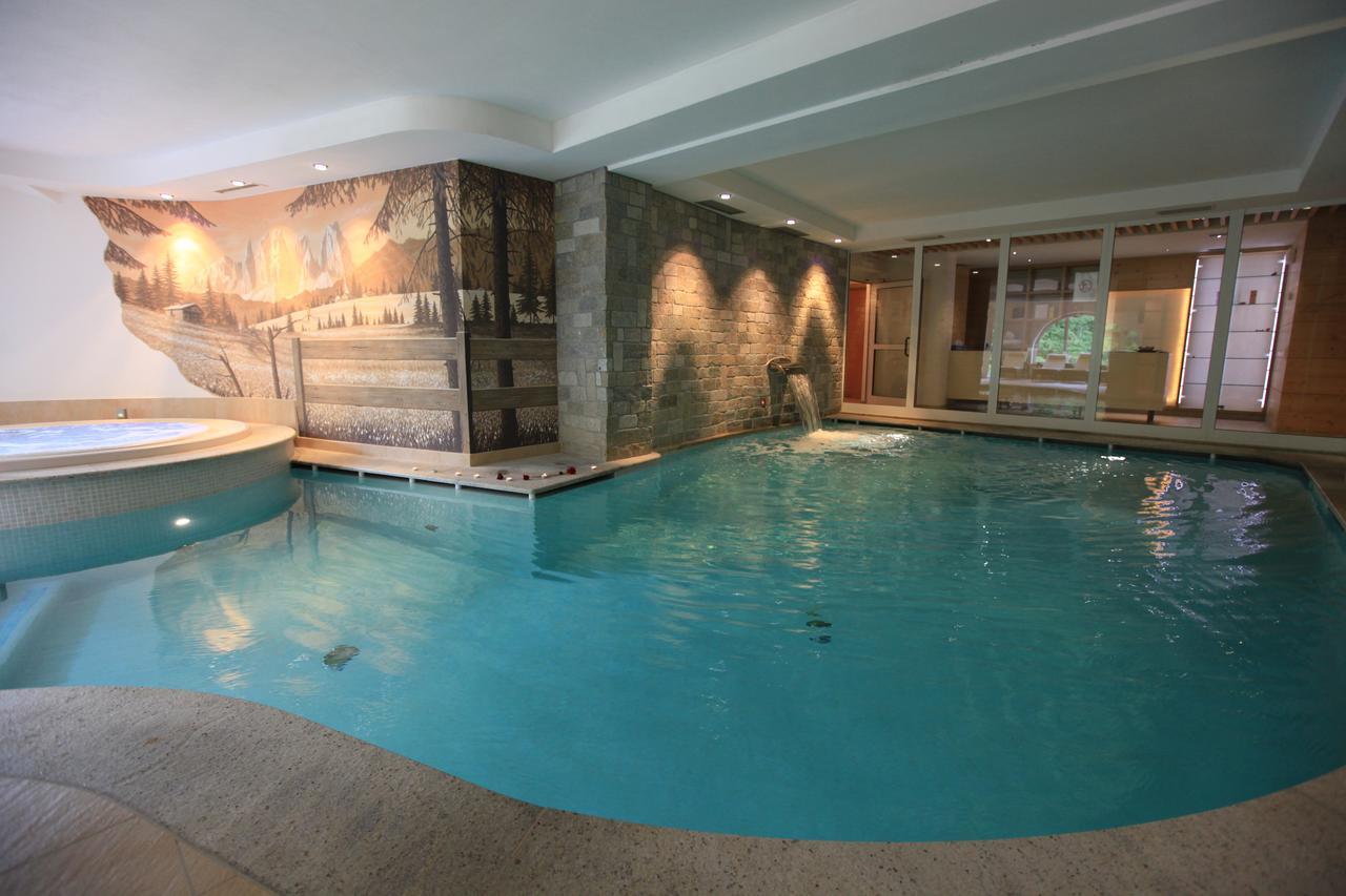 Hotel Fanes Suite&Spa Moena Buitenkant foto