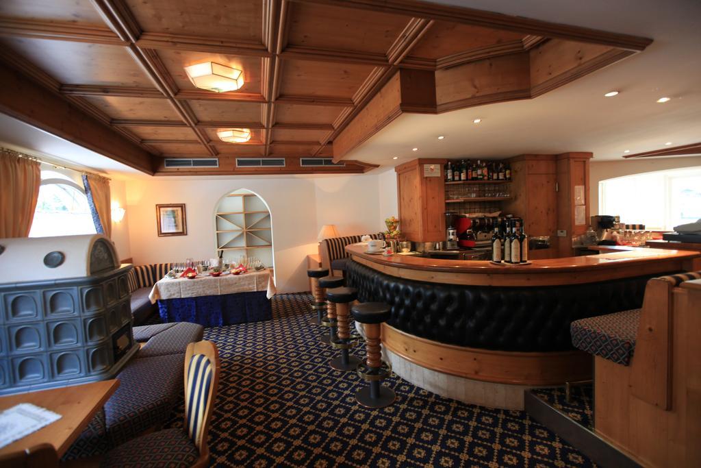 Hotel Fanes Suite&Spa Moena Buitenkant foto